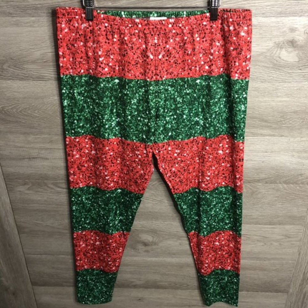 CowCow Womens 3XL Red Green Christmas Leggings NEW